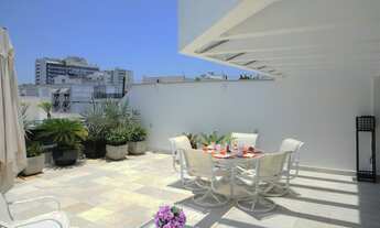 Imagem: Cobertura triplex para venda possui 559