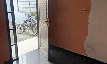 Imagem 7: Casa no Bairro Ganchinho Água e Luz inclusos