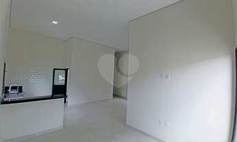 Imagem 2: Casa em condomínio à venda em Louveira/SP