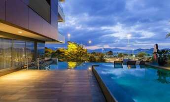 Imagem 7: Em Florianópolis na Beira Mar Norte, 3suítes no Condomínio Opera House, no Simphonia WOA B