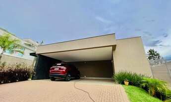 Imagem 4: Casa MOBILIADA em Alphaville, Residencial das Flores, 227 m, 4 quartos, piscina