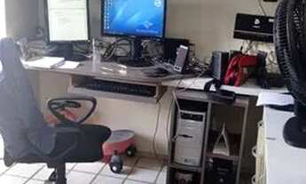 Imagem 3: Direto com proprietária, luxuoso apartamento, 1 suíte, 4 quartos, 3 banheiros, área nobre