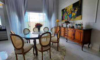 Imagem: Casa de condomínio térrea para venda possui