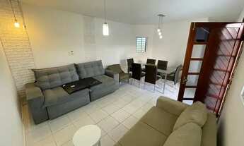 Imagem 5: Casa espaçosa, com 3 quartos, nascente e solta dos 2 lados