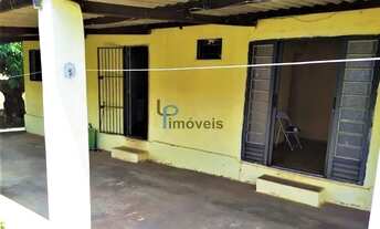 Imagem: Casa com 02 quartos em terreno de 450m²