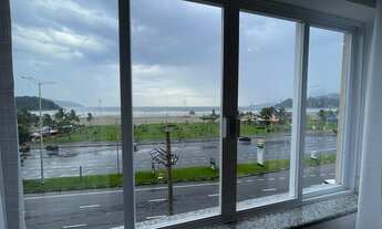 Imagem 2: Sao Vicente, vista mar, apartamento totalmente reformado e com armarios de qualidade!