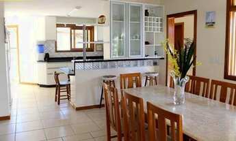 Imagem 4: Casa para venda tem 301 metros quadrados com 3 quartos