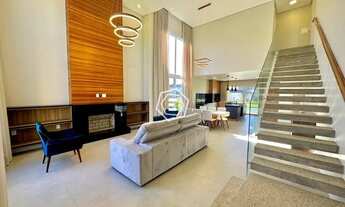 Imagem 7: Belíssimo Sobrado Mobiliado e Decorado na Beira do Lago no Condomínio Riviera