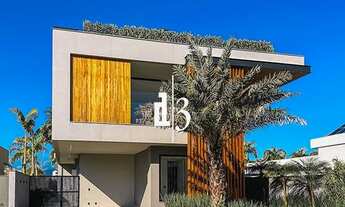 Imagem 2: Alphaville 5 suítes atemporal