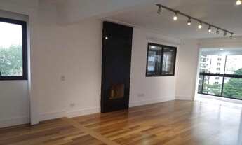 Imagem 6: Apartamento de 214m² com 3 suítes na Vila Nova Conceição, fácil acesso ao Parque Ibirapuer