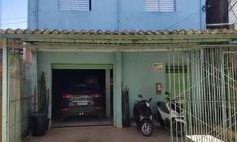 Imagem: DE QUEIROZ. SOBRADO EM SÃO PAULO NA ZONA