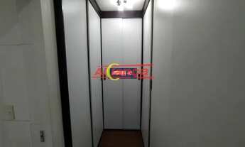 Imagem 7: ÓTIMO SOBRADO COM 4 DORMITÓRIOS SENDO C/ 3 SUITES , 150 m² JARDIM SANTA CLARA - GUARULHOS