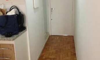 Imagem 7: Apartamento reformado em localização privilegiada , perto de tudo ..