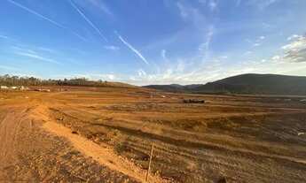 Imagem 4: Lote/Terreno para venda possui 545 metros quadrados no Alpjhaville