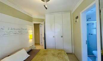 Imagem 2: Casa Térrea Barro Branco, 1.720 m2 - 3 suítes, 3 salas, 6 vagas cobertas, piscina e jardin