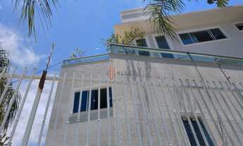 Imagem 2: VENDE-SE LINDÍSSIMO SOBRADO TRIPLEX NA PRAIA DOS AMORES EM BALNEÁRIO CAMBORIÚ/SC