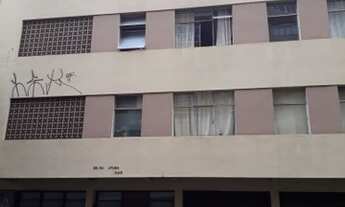 Imagem 1: Apartamento para aluguel com 62 M² com 2 quartos em Centro - Curitiba - PR