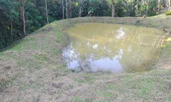 Imagem 2: Super chácara com piscina e peixes gramada jardins