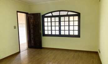 Imagem 4: Sobrado com 04 dor, área construída de 150m2, localização excelente, com ótimo preço.Tauba