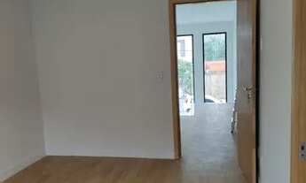 Imagem 6: Sobrado de condomínio para venda tem 230 metros quadrados com 4 suítes