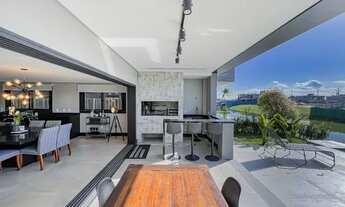 Imagem 4: Casa à Venda em Condomínio Fechado