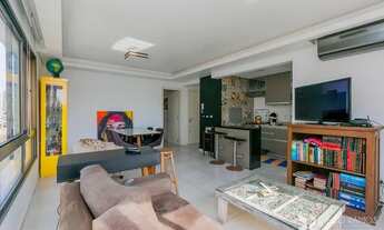 Imagem 3: Apartamento para venda tem 75 metros quadrados com 2 quartos em Menino Deus - Porto Alegre