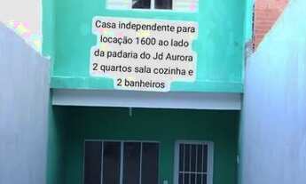 Imagem: Aluga se casa totalmente independente ao