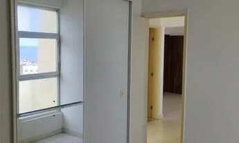 Imagem 4: 2 Quartos, vista mar , dependência de empregada, 1 garagem .Próximo a casa dos concursos