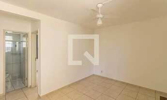 Imagem 4: Apartamento para Aluguel - Camargos, 2 Quartos, 52 m2