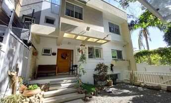 Imagem: Casa para Venda - 631.7m², 4 dormitórios