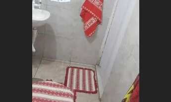 Imagem: Vende-se casa em Felipe camarão com piscina