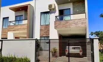 Imagem: Sobrado com 3 quartos e piscina próximo