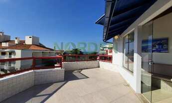 Imagem: Cobertura na Praia Brava em Florianópolis