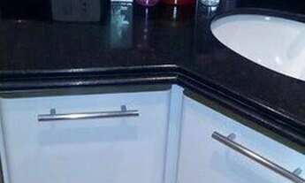 Imagem 7: Apto duplex mobiliado e decorado com hidromassagem, lavanderia no prédio e sacada e MOB