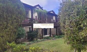 Imagem 2: Excelente casa ampla no Alto, com 5 dormitórios, condomínio fechado com área de lazer