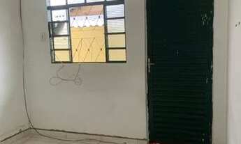 Imagem 4: ALUGO CASA FUNDOS - HORTOLÂNDIA