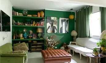 Imagem 2: Lindo apartamento ensolarado e amplo em rua tranquila dos Jardins