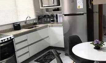 Imagem 5: Casa à venda na Praia Grande na Vila Caiçara com 3 quartos, 2 vagas e piscina