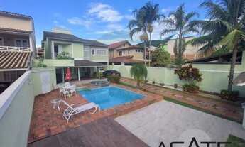 Imagem 6: Agatê Imóveis vende Maravilhosa Casa em Condomínio com 370m² por R 1.8 milhão de reais - I