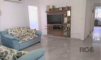 Imagem 3: Casa no Jardim do Salso de 3 dormitórios e piscina