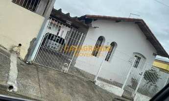 Imagem 2: Casa com Edícula à venda - 242 m²- Vila Tatetuba