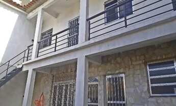 Imagem 2: Alugo casa 2 quartos, suíte, 2 banheiros, varanda, terraço, casa nova