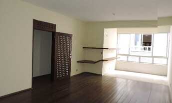 Imagem: Ed Zurich Meireles Amplo 132m2 2vagas escada