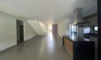 Imagem 5: Casa de Condomínio com 4 Quartos e 5 banheiros à Venda, 420 m² por R$ 3.300.000