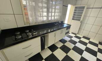 Imagem 2: Sobrado para aluguel e venda com 240 metros quadrados com 3 quartos