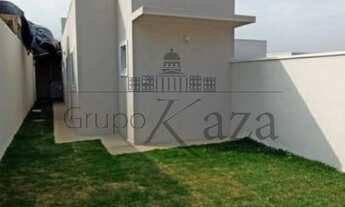 Imagem 2: Casa - Parque Novo Horizonte - 2 Dormitórios - 70m²