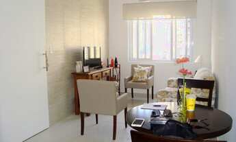 Imagem 2: Ap na divisa Itaim com VNC. 1 dormitório, 1 vaga livre, 46m². Recém reformado, estado de n