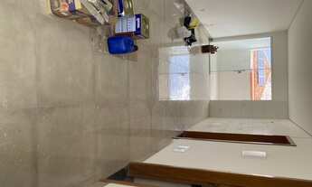 Imagem 2: Vendo um lindo sobrado recém construído com fino acabamento e com 3 suítes