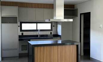 Imagem 4: Casa de Condomínio com 4 Quartos e 5 banheiros à Venda, 420 m² por R$ 3.300.000