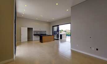 Imagem 5: Casa térrea à venda no condomínio Parque das Quaresmeiras, em Campinas!